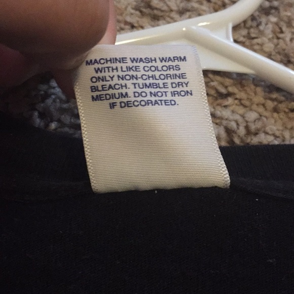 Supreme World Wide Long Sleeve T Shirt - Picture 3 of 3